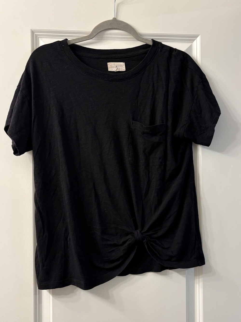 Lou & Grey Black Knot Front Pocket Tee Size Medium Soft Casual Top